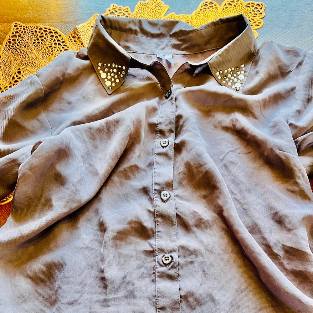 Studio Y Rhinestone Collared Blouse Size L - Picture 4 of 6